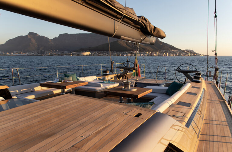 Deck Aft View