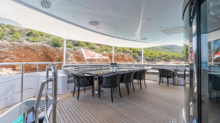 Dining On Bridge Deck