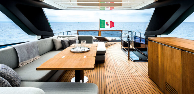 Flybridge