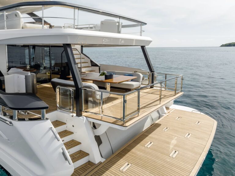 Deck 2 Deck Aft Terrace