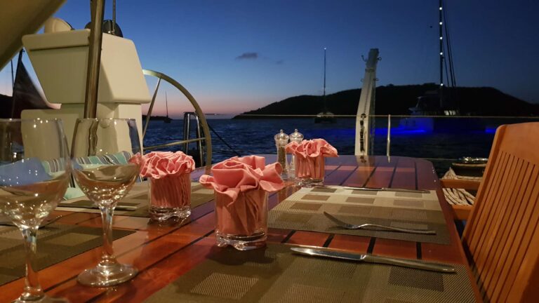 FUERTE 3 Alfresco Dining