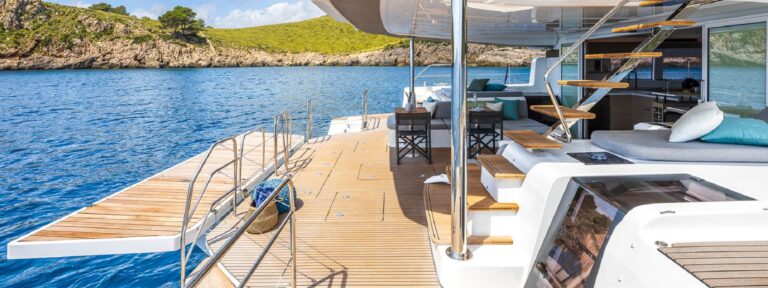 Hydraulic Swim Platform