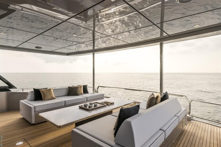 Main Deck Aft Table Up