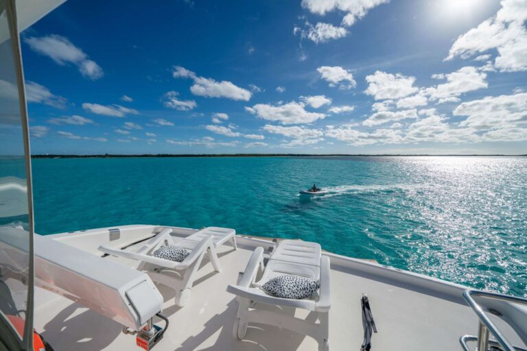 Motor Catamaran INDIGO Fly Bridge Lounge