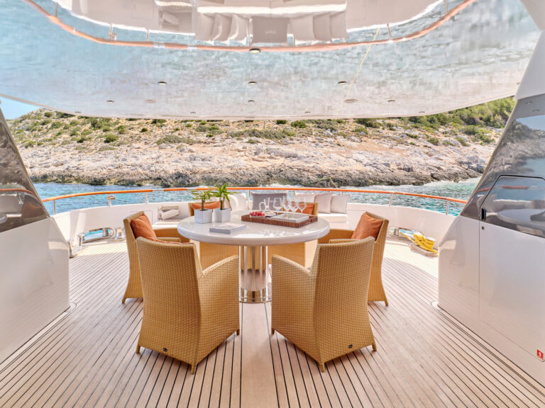 Aft Deck Lounge View To Stern