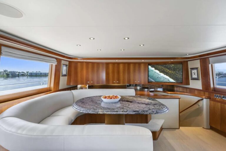 Galley Banquette
