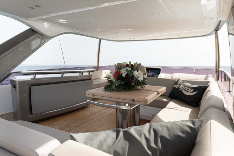 Sun Deck Dining Area