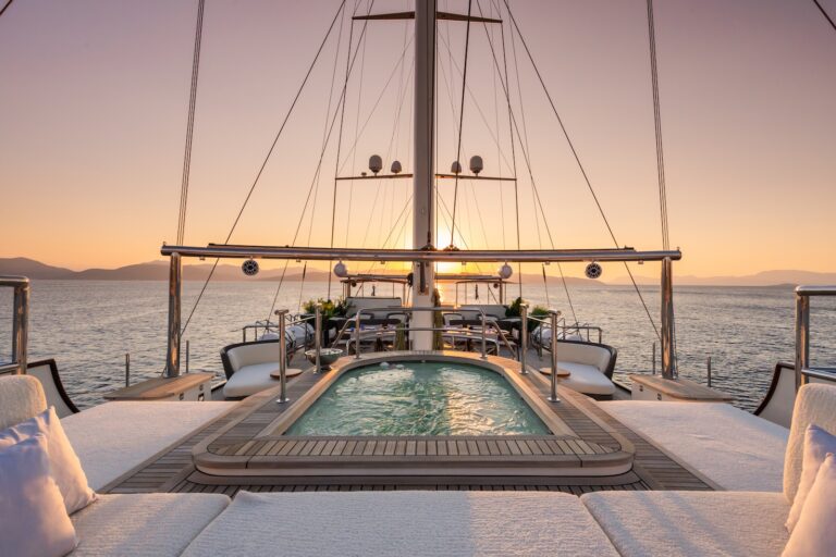 Sun Deck Pool