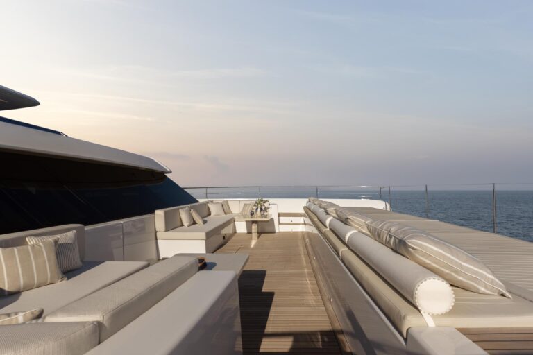 Foredeck Terrace