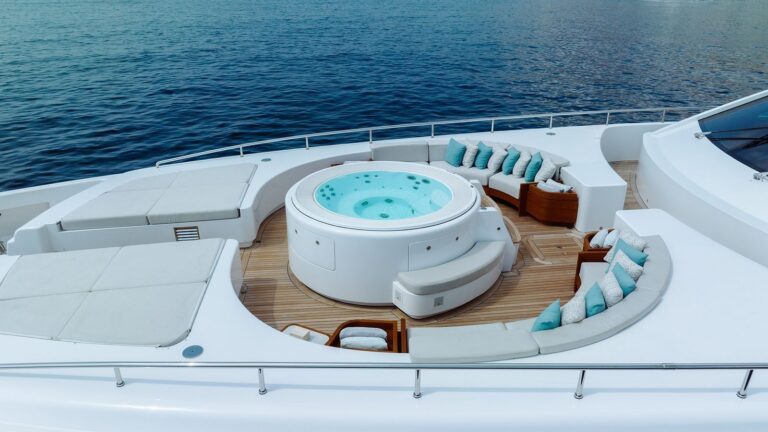 Jacuzzi At Bow