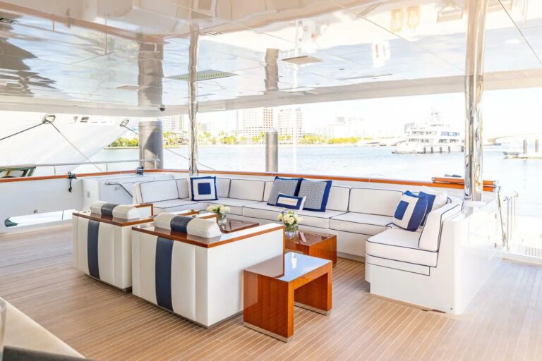 Main Deck Seating