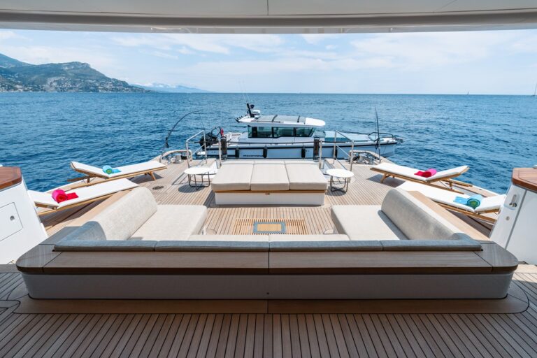 Oasis Deck View Aft