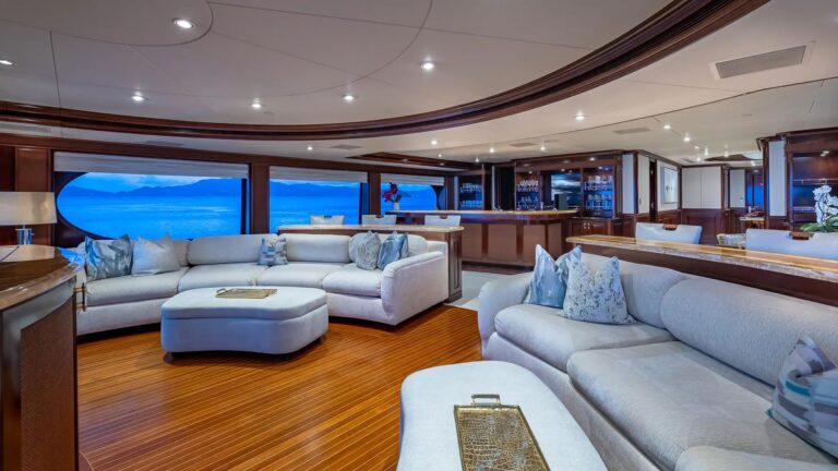 Bridge Deck Salon