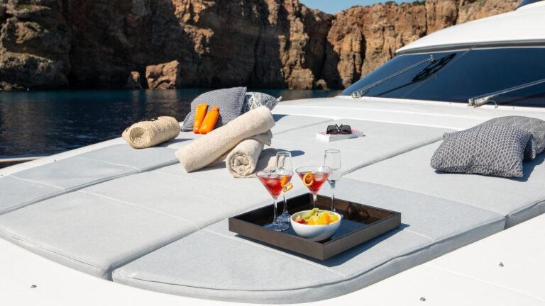 Foredeck Sun Pad
