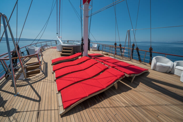 Luxury Sun Beds