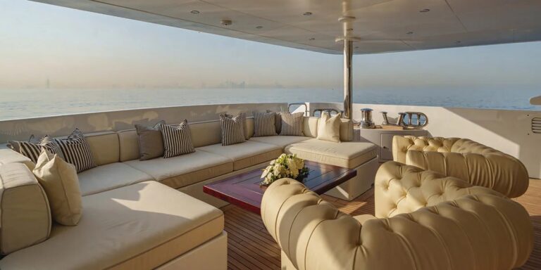 Main Deck Aft Lounge