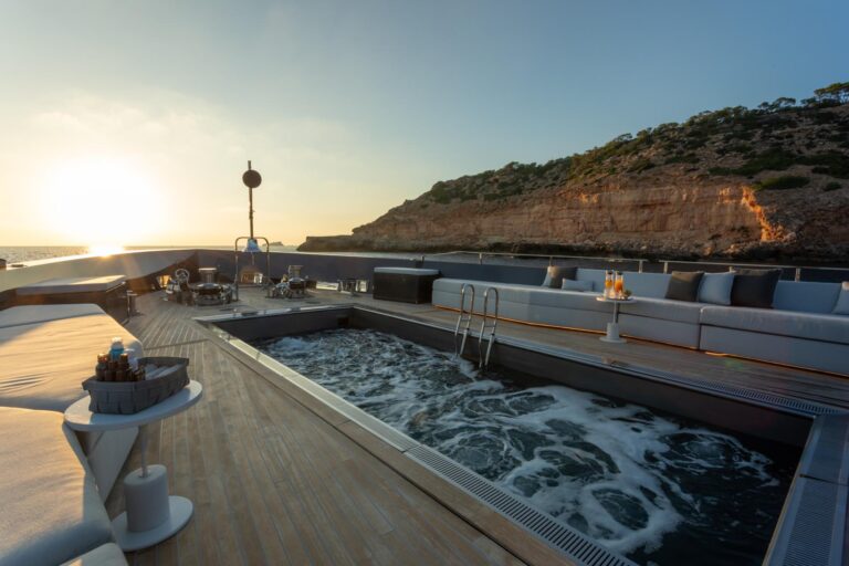 Foredeck Pool And Seating
