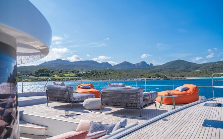 Foredeck Terrace