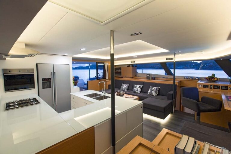 The 20m Yacht BAMARANDI
