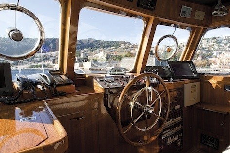 The 20m Yacht LABRADOR