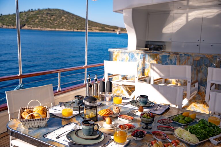 Bar And Dining On Deck