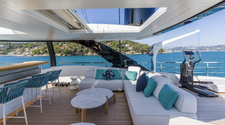 Sun Deck Bar