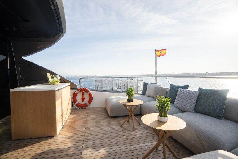 Seating On Bridge Deck