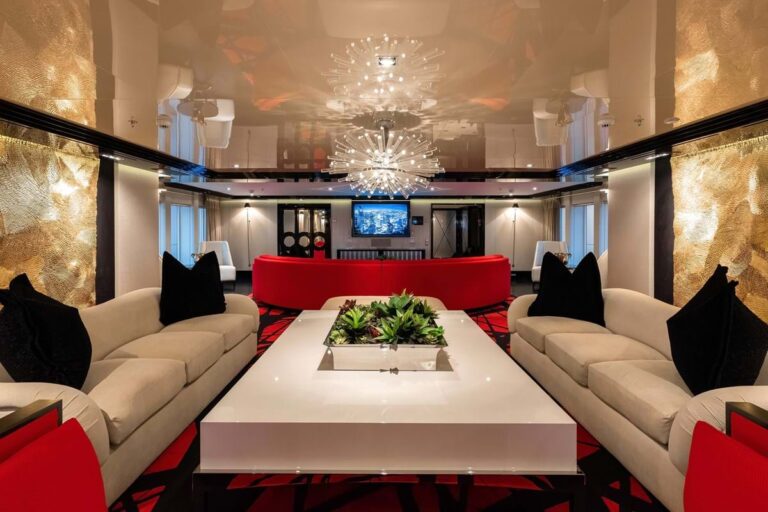Saloon