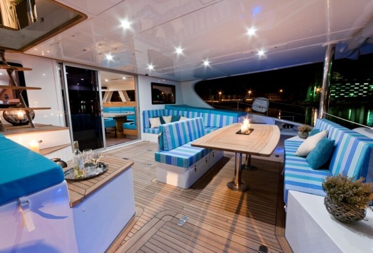 The 21m Yacht ANINI