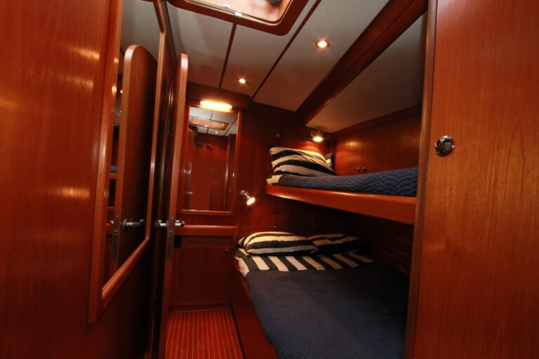 The 21m Yacht CLAUDIA IV