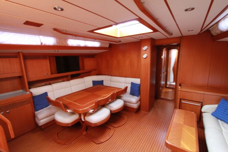 The 21m Yacht CLAUDIA IV
