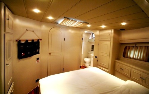 The 21m Yacht SERENITY 70