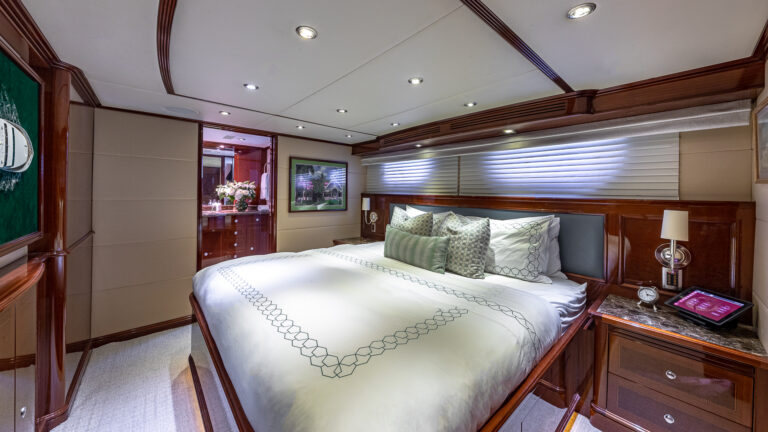 Guest King Stateroom