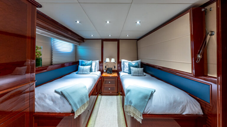 Twin Cabin