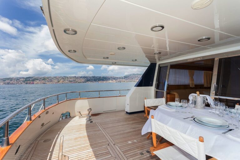 The 22m Yacht BERNADETTE