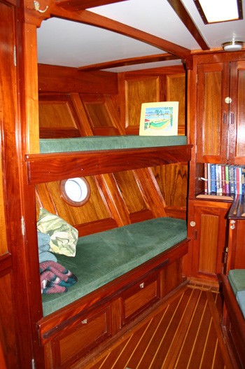 The 22m Yacht BONNIE LYNN