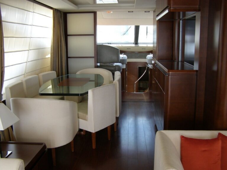The 22m Yacht CAROCLA II