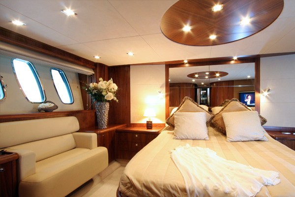 The 22m Yacht LADY T