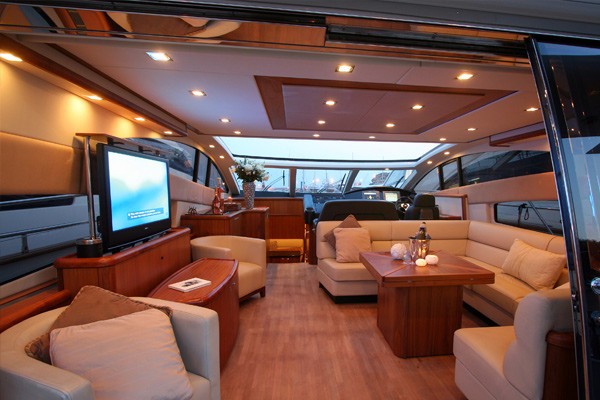 The 22m Yacht LADY T