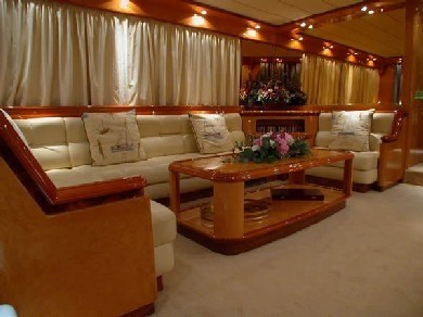 The 22m Yacht MIDNIGHT ROSE