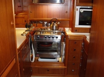 The 22m Yacht PLUM
