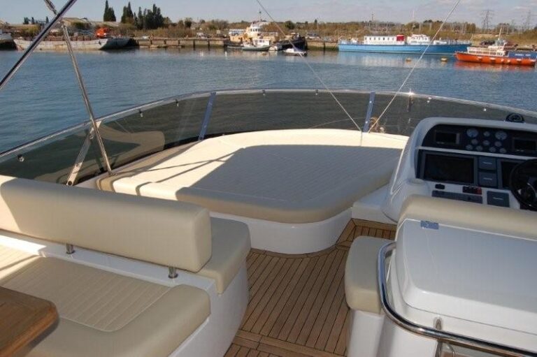 The 22m Yacht SAMAKANDA