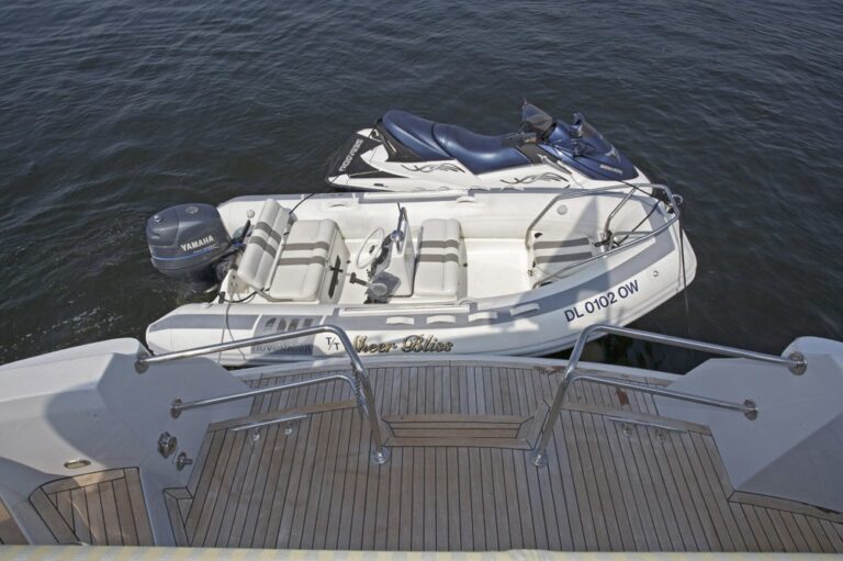 The 22m Yacht SHEER BLISS