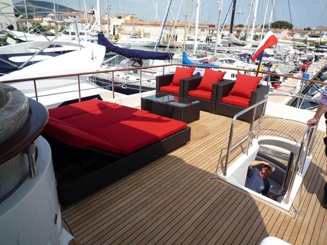 The 22m Yacht SILVER FOX