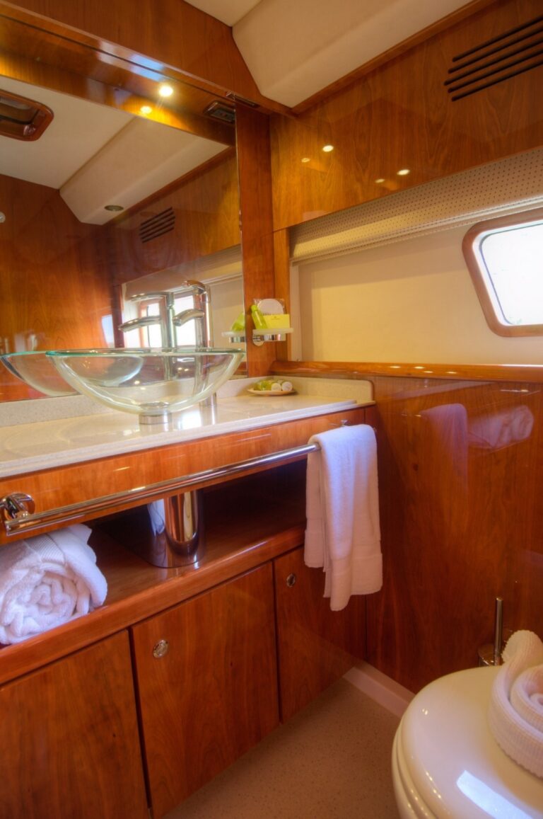 The 22m Yacht XENIA 74
