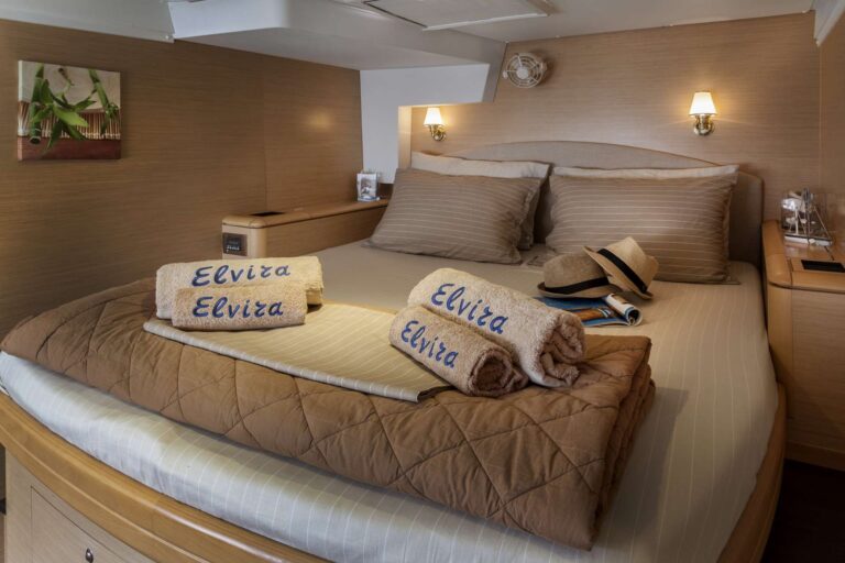 Guest cabin
