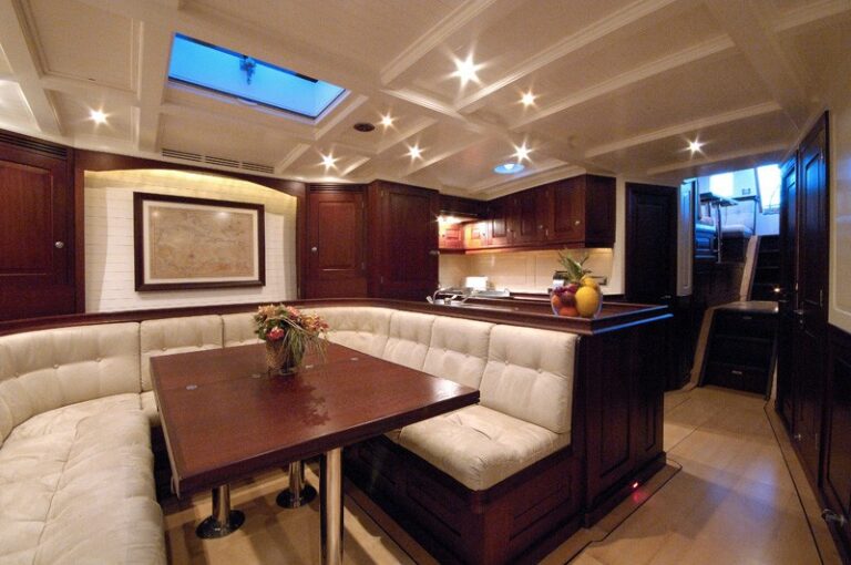 The 23m Yacht AURELIUS
