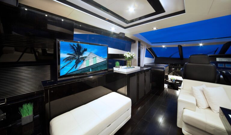 The 23m Yacht BG3