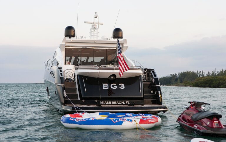 The 23m Yacht BG3