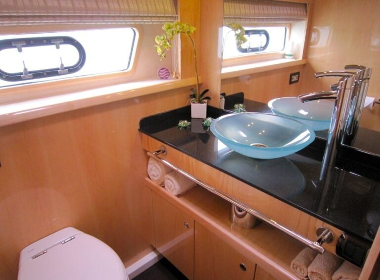 The 23m Yacht CATTITUDE